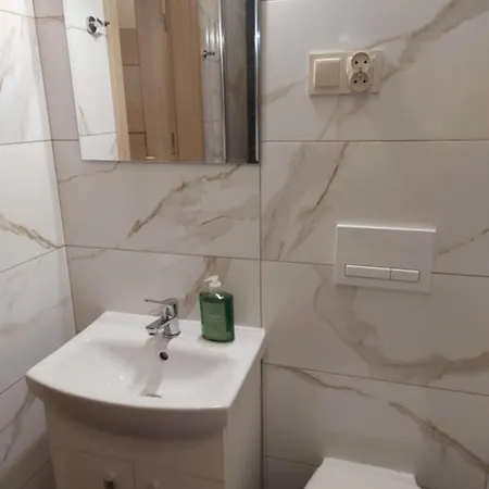 Lejlighed Przy Dworcu Fabrycznym *