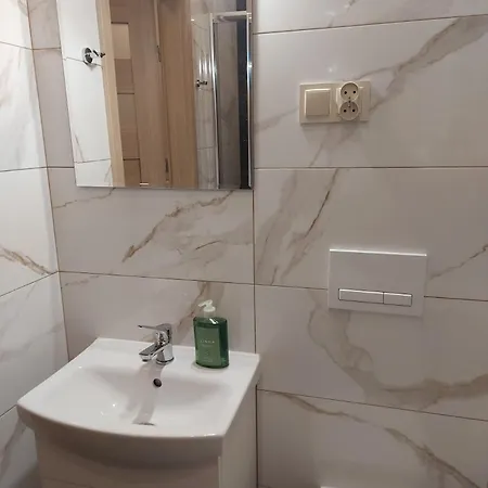 Lejlighed Przy Dworcu Fabrycznym