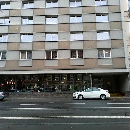 Przy Dworcu Fabrycznym *