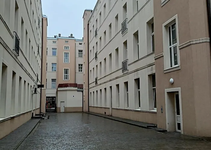 Przy Dworcu Fabrycznym